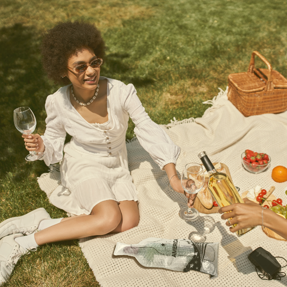 Reusable wine travel bags